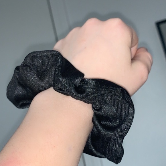 Sold! - Picture 5 of 5